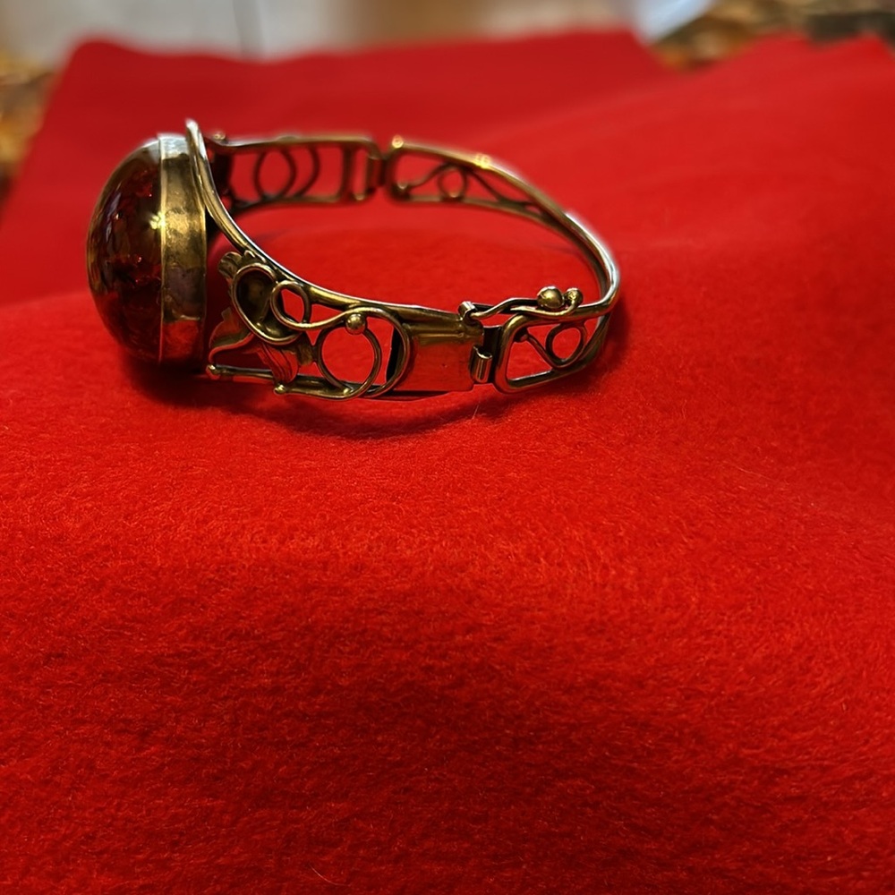 Women’s Beautiful Vintage LargeOval Baltic Orange Amber Cabochan Set SS Bracelet - Picture 2 of 9